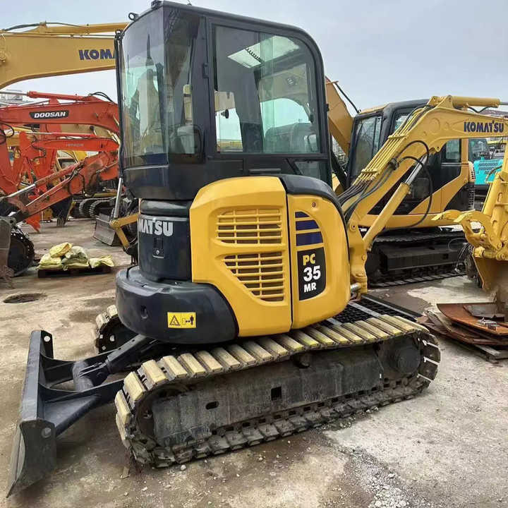 Best Quality Komatsu PC35mr Used Mini Excavator Earth-moving Machinery in Good Condition - Crawler excavator: picture 1 Best Quality Komatsu PC35mr Used Mini Excavator Earth-moving Machinery in Good Condition - Crawler excavator: picture 1