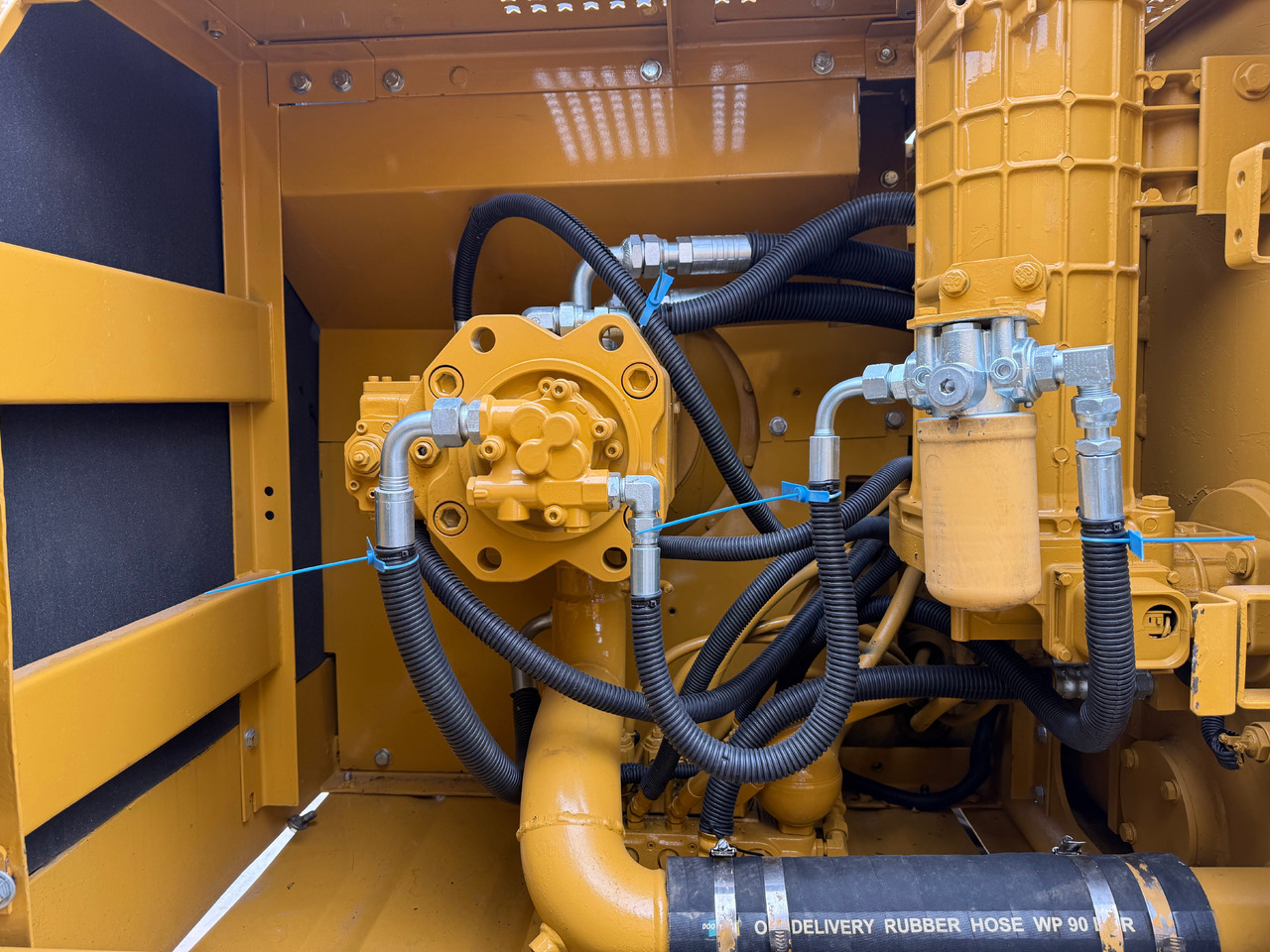 Crawler excavator CATERPILLAR 320B [ Copy ] [ Copy ] [ Copy ] [ Copy ]: picture 13