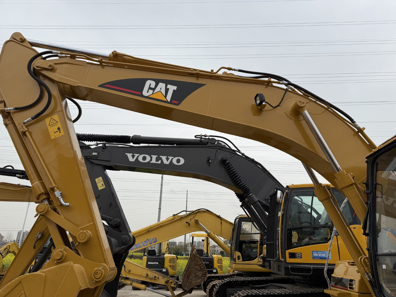 CATERPILLAR 320b - Crawler excavator: picture 3 CATERPILLAR 320b - Crawler excavator: picture 3