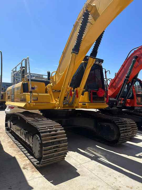 Durable and High Quality KOMATSU PC350 with Low Price Used Excavators PC300 PC350-8 PC350-7 PC400 PC500 PC450 for Sale in Stock - Excavator: picture 4 Durable and High Quality KOMATSU PC350 with Low Price Used Excavators PC300 PC350-8 PC350-7 PC400 PC500 PC450 for Sale in Stock - Excavator: picture 4