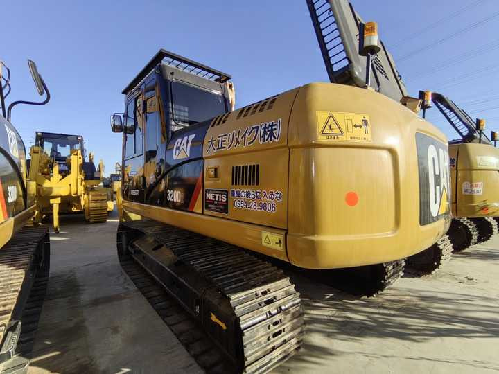 Excellent Performance Second-hand Caterpillar 320d2 Hydraulic 20ton Excavator Cat320D2: Good Condition, Low Price for Sale - Crawler excavator: picture 2 Excellent Performance Second-hand Caterpillar 320d2 Hydraulic 20ton Excavator Cat320D2: Good Condition, Low Price for Sale - Crawler excavator: picture 2