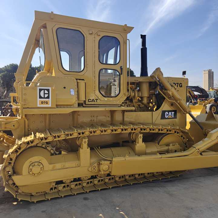 Good Condition Caterpillar CATD7G Original Japan Used Crawler Dozer Used CAT D6 D7 D10 Second Hand Bulldozers for Sale - Bulldozer: picture 3 Good Condition Caterpillar CATD7G Original Japan Used Crawler Dozer Used CAT D6 D7 D10 Second Hand Bulldozers for Sale - Bulldozer: picture 3