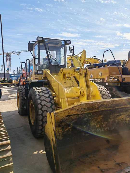 Good Condition Second Hand WA320-3 Front Wheel Loader for Cheap Price Hot Sale in China - Backhoe loader: picture 4 Good Condition Second Hand WA320-3 Front Wheel Loader for Cheap Price Hot Sale in China - Backhoe loader: picture 4