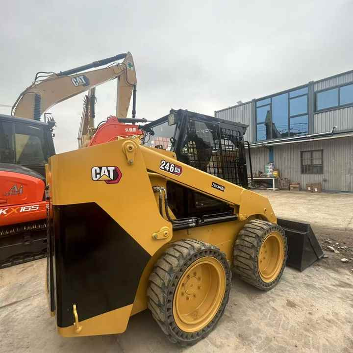 High Quality Used Cat 246D3 Excavator with Low Working Hours and Best Price Used Cat 246D3 Machine with Cheap Price for Sale - Skid steer loader: picture 2 High Quality Used Cat 246D3 Excavator with Low Working Hours and Best Price Used Cat 246D3 Machine with Cheap Price for Sale - Skid steer loader: picture 2