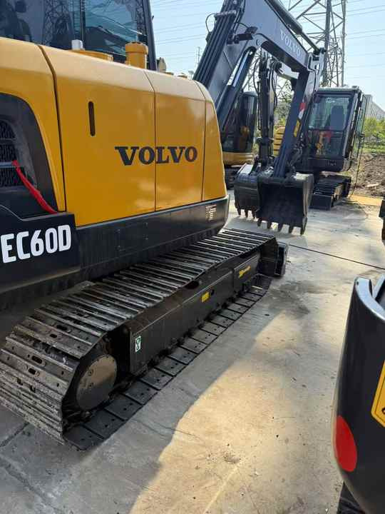 High Quality Used Volvo EC60D Excavator for Sale 6 Ton Compact Machine, Excellent Condition, Ready for Work! - Crawler excavator: picture 2 High Quality Used Volvo EC60D Excavator for Sale 6 Ton Compact Machine, Excellent Condition, Ready for Work! - Crawler excavator: picture 2