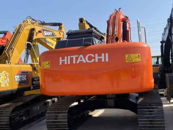 Hitachi Brand Zx210 Crawler Excavator 21tons Digger for Sale Used Hitachi Zx200 210 350 Excavator in Stock on Sale - Excavator: picture 4 Hitachi Brand Zx210 Crawler Excavator 21tons Digger for Sale Used Hitachi Zx200 210 350 Excavator in Stock on Sale - Excavator: picture 4
