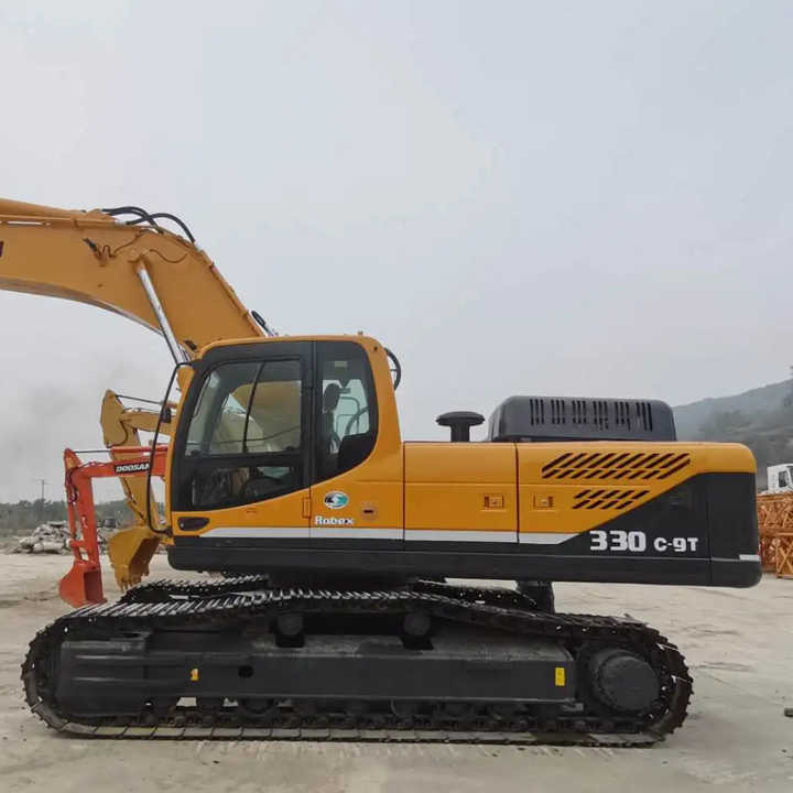 Hyundai 330c-9T Second Hand Korea Made High Performance Machine Hyundai Excavator for Sale - Crawler excavator: picture 3 Hyundai 330c-9T Second Hand Korea Made High Performance Machine Hyundai Excavator for Sale - Crawler excavator: picture 3