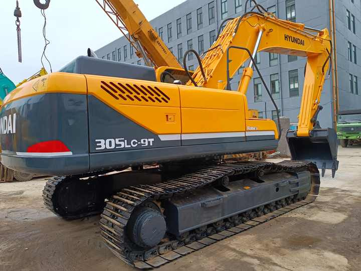 Hyundai Digger 305LC-9T Second Hand Korea Made High Performance Machine Hyundai Excavator for Sale - Crawler excavator: picture 2 Hyundai Digger 305LC-9T Second Hand Korea Made High Performance Machine Hyundai Excavator for Sale - Crawler excavator: picture 2