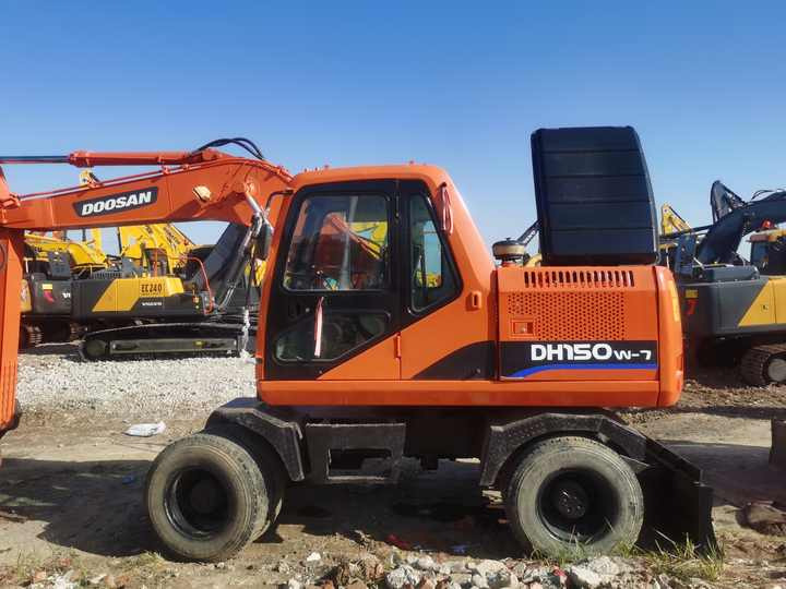 Original Second-hand Doosan DH150w-7 Excavator Is in Good Condition Strong and Simple Maintenance - Excavator: picture 2 Original Second-hand Doosan DH150w-7 Excavator Is in Good Condition Strong and Simple Maintenance - Excavator: picture 2