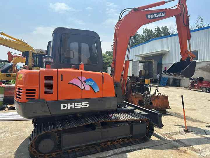 Original Second-hand Doushan DH55 Excavator Is in Good Condition Strong and Simple Maintenance - Excavator: picture 2 Original Second-hand Doushan DH55 Excavator Is in Good Condition Strong and Simple Maintenance - Excavator: picture 2