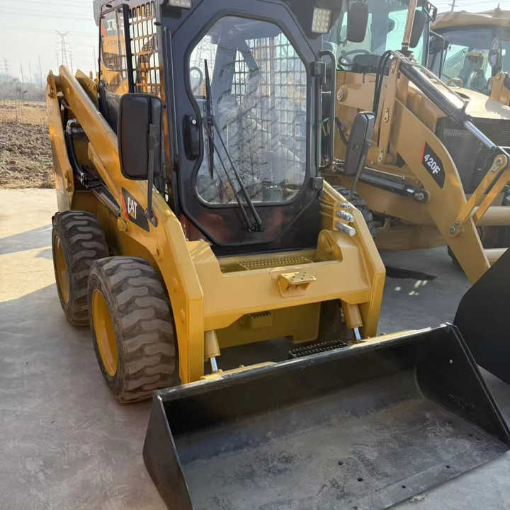 Second Hand Cheap Caterpillar CAT246D with Perfect Function Mini Skid Steers Used Cat246c 246D Backhoe Loader on Sale - Skid steer loader: picture 1 Second Hand Cheap Caterpillar CAT246D with Perfect Function Mini Skid Steers Used Cat246c 246D Backhoe Loader on Sale - Skid steer loader: picture 1