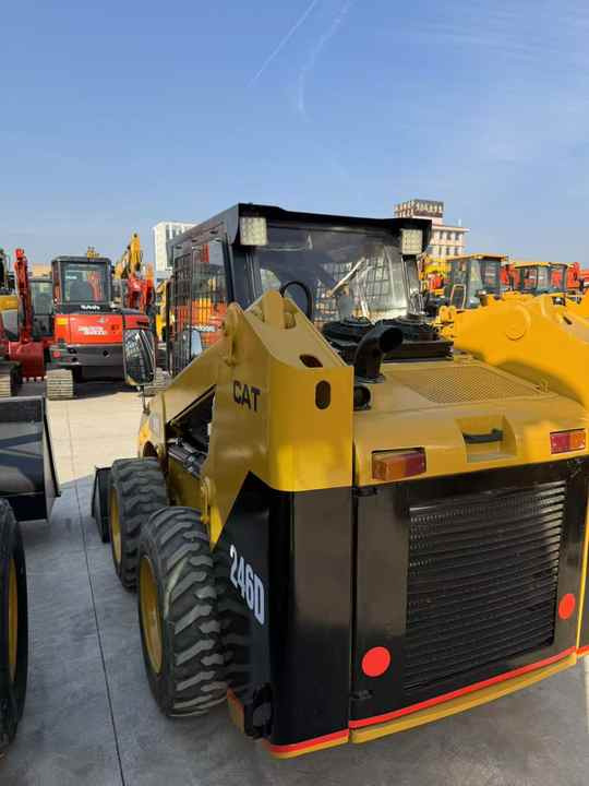 Second Hand Cheap Caterpillar CAT246D with Perfect Function Mini Skid Steers Used Cat246c 246D Backhoe Loader on Sale - Skid steer loader: picture 2 Second Hand Cheap Caterpillar CAT246D with Perfect Function Mini Skid Steers Used Cat246c 246D Backhoe Loader on Sale - Skid steer loader: picture 2