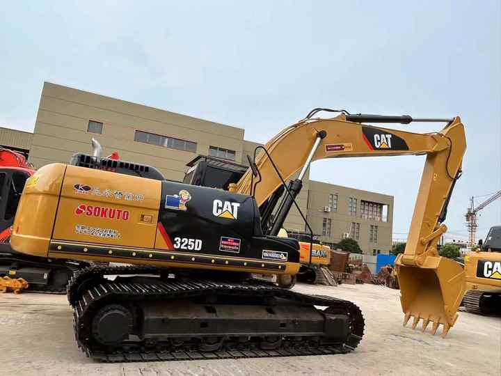 USED CAT 325D Excavator for Sale ,CAT 320 325 330 EXCAVATOR - Crawler excavator: picture 3 USED CAT 325D Excavator for Sale ,CAT 320 325 330 EXCAVATOR - Crawler excavator: picture 3