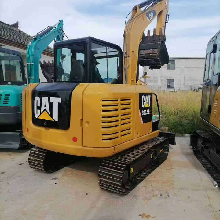 Used CAT 305.5E 5T Second Hand Japan Original MINI Excavator Mining Construction Excavators Hot Sale 306 307 308 Small Mini 6t - Mini excavator: picture 1 Used CAT 305.5E 5T Second Hand Japan Original MINI Excavator Mining Construction Excavators Hot Sale 306 307 308 Small Mini 6t - Mini excavator: picture 1