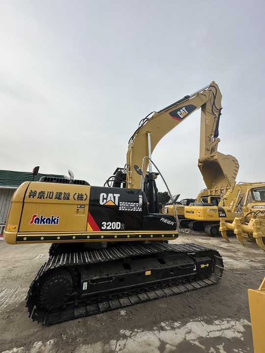 Used CAT 320D2 Excavator | Well-Maintained, Low Hours | Affordable Heavy Machinery for Construction & Mining! - Crawler excavator: picture 4 Used CAT 320D2 Excavator | Well-Maintained, Low Hours | Affordable Heavy Machinery for Construction & Mining! - Crawler excavator: picture 4