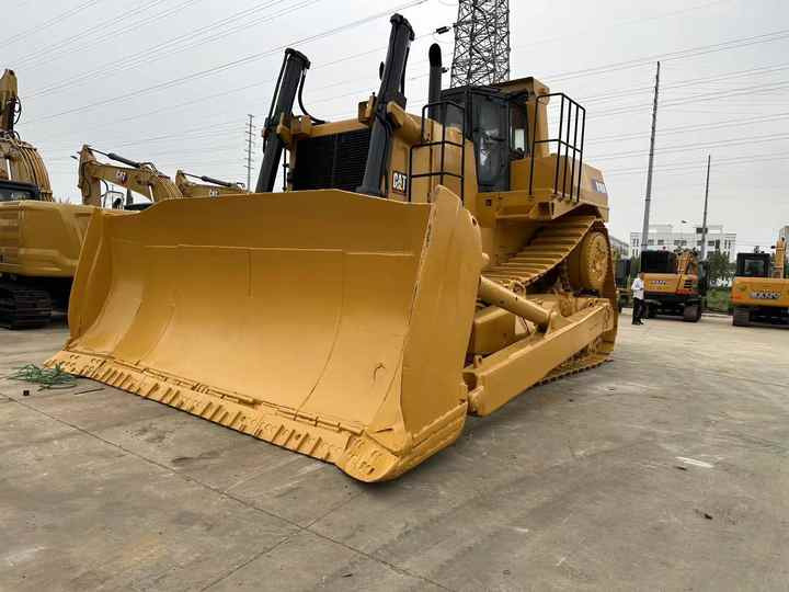Used CAT D10R New Model Bulldozer Second Hand Machine Popular Brand Cat Hydraulic Machinery - Bulldozer: picture 3 Used CAT D10R New Model Bulldozer Second Hand Machine Popular Brand Cat Hydraulic Machinery - Bulldozer: picture 3
