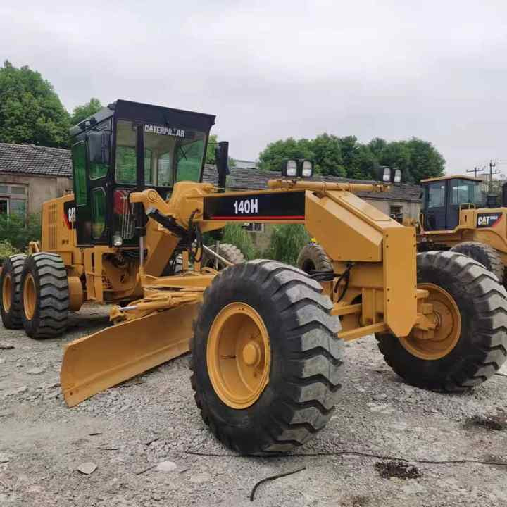 Used Caterpillar CAT 140H Land Road Motor Grader CAT140 CAT140H Used Grader Cheap Price for Sale - Grader: picture 1 Used Caterpillar CAT 140H Land Road Motor Grader CAT140 CAT140H Used Grader Cheap Price for Sale - Grader: picture 1