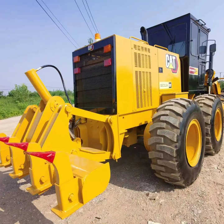 Used Caterpillar CAT 140k Land Road Motor Grader CAT140k Used Grader Cheap Price for Sale - Grader: picture 1 Used Caterpillar CAT 140k Land Road Motor Grader CAT140k Used Grader Cheap Price for Sale - Grader: picture 1
