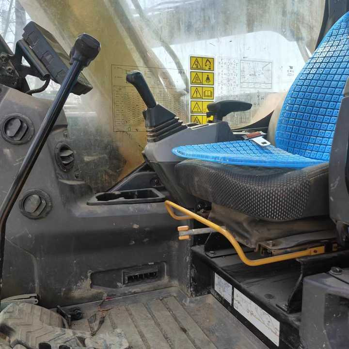 Used Digger CAT 307.5 Construction Machinery Construction Digger Used CAT 307.5 Cheap Excavator - Crawler excavator: picture 5 Used Digger CAT 307.5 Construction Machinery Construction Digger Used CAT 307.5 Cheap Excavator - Crawler excavator: picture 5