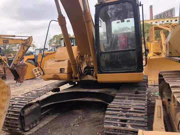 Used Digger CAT 320BL Construction Machinery Construction Digger Used CAT 320BL Cheap Excavator - Crawler excavator: picture 3 Used Digger CAT 320BL Construction Machinery Construction Digger Used CAT 320BL Cheap Excavator - Crawler excavator: picture 3