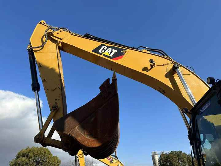 Used Digger CAT 320GC Construction Machinery Construction Digger Used CAT 320GC Cheap Excavator - Crawler excavator: picture 5 Used Digger CAT 320GC Construction Machinery Construction Digger Used CAT 320GC Cheap Excavator - Crawler excavator: picture 5