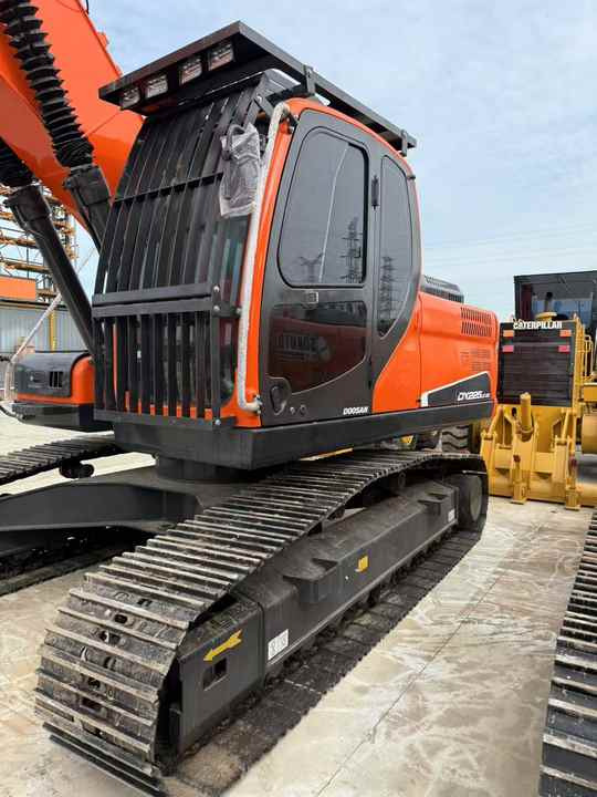 Used Digger Doosan DX225LC-9T Construction Machinery Construction Digger Used Doosan DX225LC-9T Cheap Excavator - Crawler excavator: picture 5 Used Digger Doosan DX225LC-9T Construction Machinery Construction Digger Used Doosan DX225LC-9T Cheap Excavator - Crawler excavator: picture 5