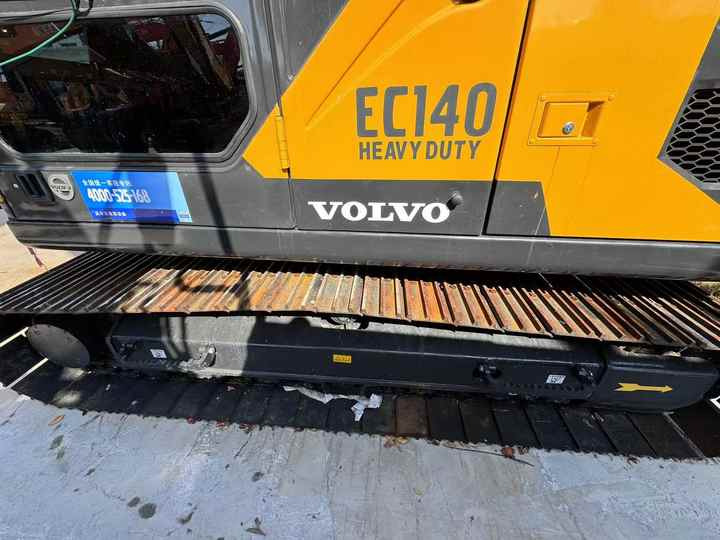 Used Digger VOLVO EC140 Construction Machinery Construction Digger Used VOLVO EC140 Cheap Excavator - Crawler excavator: picture 5 Used Digger VOLVO EC140 Construction Machinery Construction Digger Used VOLVO EC140 Cheap Excavator - Crawler excavator: picture 5