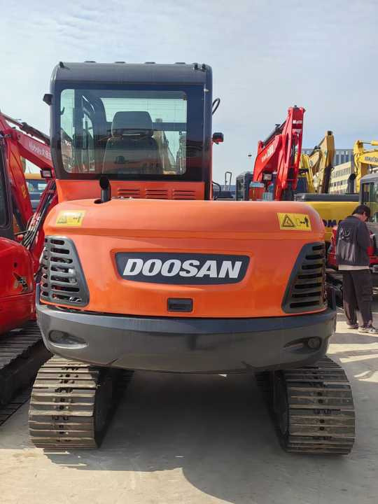 Used Doosan Mini Excavator DoOSAN DX60-9 6tons Small Excavator for Sale High Quality Doosan Dx60 70 75 Mini Excavator on Sale - Mini excavator: picture 3 Used Doosan Mini Excavator DoOSAN DX60-9 6tons Small Excavator for Sale High Quality Doosan Dx60 70 75 Mini Excavator on Sale - Mini excavator: picture 3