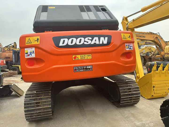 Used Excavator Doosan DX225LC-9 Excavators Mini Equipment Earth Moving Machinery Doosan Digger Excavator for Sale - Excavator: picture 5 Used Excavator Doosan DX225LC-9 Excavators Mini Equipment Earth Moving Machinery Doosan Digger Excavator for Sale - Excavator: picture 5