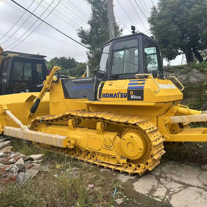 Used Famous Brand Komatsu D85 Bulldozer in Stock High Quality Komatsu D85Ess Bulldozer in Cheaper Price and komatsu D85 for Sale - Bulldozer: picture 1 Used Famous Brand Komatsu D85 Bulldozer in Stock High Quality Komatsu D85Ess Bulldozer in Cheaper Price and komatsu D85 for Sale - Bulldozer: picture 1