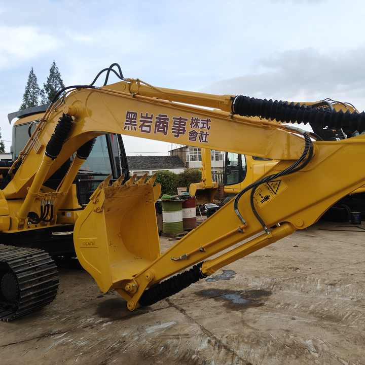 Used Good Quality Japan Original PC130 in Good Condition PC130 Komatsu - Excavator: picture 2 Used Good Quality Japan Original PC130 in Good Condition PC130 Komatsu - Excavator: picture 2