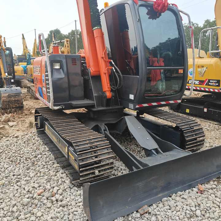 Used HITACHI ZX-70 - Crawler excavator: picture 2 Used HITACHI ZX-70 - Crawler excavator: picture 2