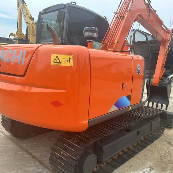 Used Hitachi Excavator ZX70 7ton Japan Import Second Hand Small Crawler ZX70 Excavator for Sale - Crawler excavator: picture 4 Used Hitachi Excavator ZX70 7ton Japan Import Second Hand Small Crawler ZX70 Excavator for Sale - Crawler excavator: picture 4