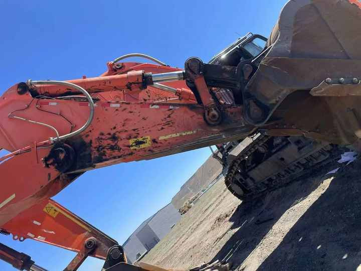 Used Hitachi ZX890-5A Excavator Condition Good Running Working Condition Japanese Brand Hitachi 890-5A Excavator for Sale - Crawler excavator: picture 4 Used Hitachi ZX890-5A Excavator Condition Good Running Working Condition Japanese Brand Hitachi 890-5A Excavator for Sale - Crawler excavator: picture 4