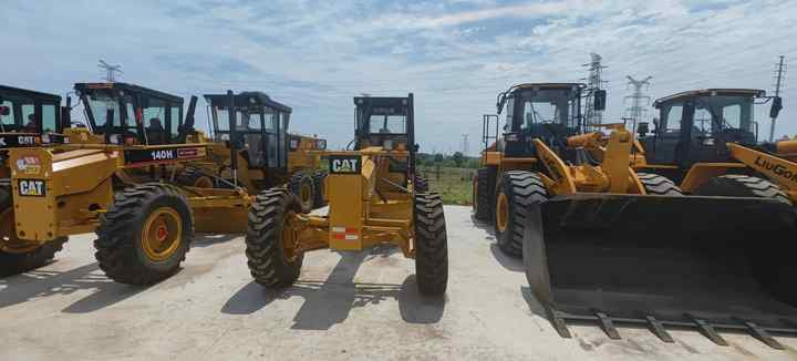 Used Japan Imported Caterpillar 140M Cat 140m Motor Grader with Good Quality and Low Price for Sale - Crawler excavator: picture 3 Used Japan Imported Caterpillar 140M Cat 140m Motor Grader with Good Quality and Low Price for Sale - Crawler excavator: picture 3