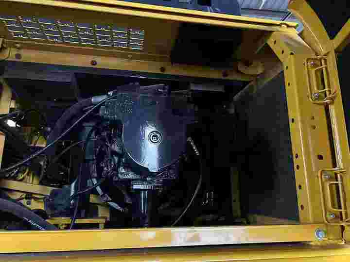 Used KOMATSU PC450-8 Excavator | Low Hours | Heavy-Duty Performance | Global Shipping - Excavator: picture 4 Used KOMATSU PC450-8 Excavator | Low Hours | Heavy-Duty Performance | Global Shipping - Excavator: picture 4