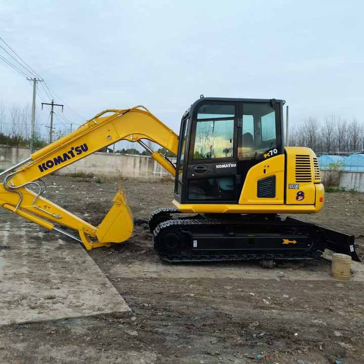 Used Komatsu Brand PC70 PC70-7 PC70-8 7 Ton Excavator for Sale Second Hand Crawler Digger Excavator Machine Hot Sale - Crawler excavator: picture 1 Used Komatsu Brand PC70 PC70-7 PC70-8 7 Ton Excavator for Sale Second Hand Crawler Digger Excavator Machine Hot Sale - Crawler excavator: picture 1
