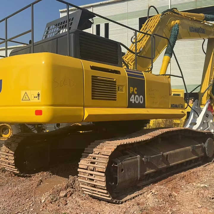 Used Komatsu PC400-7 Large Crawler Excavator Cheap Price Hot Sale Komatsu PC400-7 Widely Used in Mining Earthworks - Crawler excavator: picture 1 Used Komatsu PC400-7 Large Crawler Excavator Cheap Price Hot Sale Komatsu PC400-7 Widely Used in Mining Earthworks - Crawler excavator: picture 1