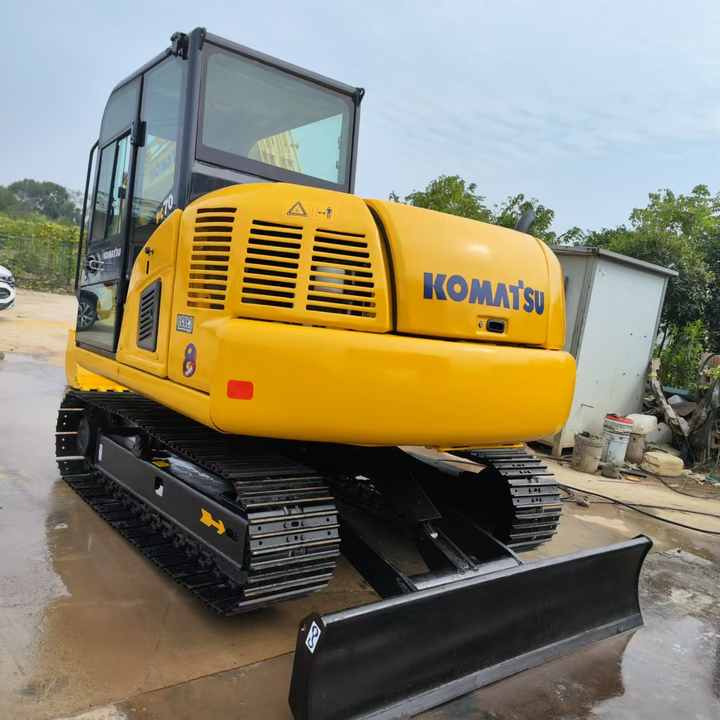 Used KomatsuPC70-8 New Model Mini Excavator Second Hand Machine Popular Brand Japan komatsu Hydraulic Machinery - Crawler excavator: picture 5 Used KomatsuPC70-8 New Model Mini Excavator Second Hand Machine Popular Brand Japan komatsu Hydraulic Machinery - Crawler excavator: picture 5