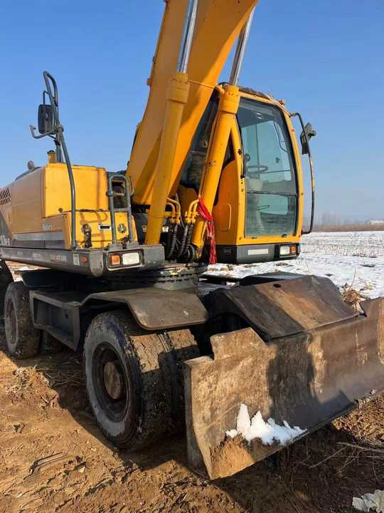 Used Korea Brand Original hyundai 210w-9 Wheel Excavator for Sale Used hyundai Wheel Excavator - Wheel excavator: picture 2 Used Korea Brand Original hyundai 210w-9 Wheel Excavator for Sale Used hyundai Wheel Excavator - Wheel excavator: picture 2
