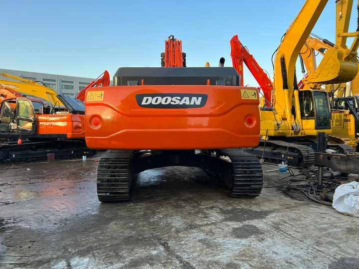 Used Large Doosan DX340 Excavator Original DX340-9 Used Excavator 34 Tons DX340lc-9c Hydraulic Excavator Sold Well - Excavator: picture 3 Used Large Doosan DX340 Excavator Original DX340-9 Used Excavator 34 Tons DX340lc-9c Hydraulic Excavator Sold Well - Excavator: picture 3