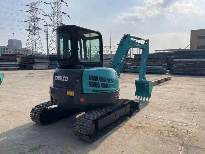 Used Mini Kobelco Sk55 5tons Excavator for Sale Used Construction Machinery Export - Excavator: picture 2 Used Mini Kobelco Sk55 5tons Excavator for Sale Used Construction Machinery Export - Excavator: picture 2