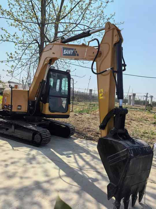 Used Sany SY75C Small Hydraulic Excavator with Very Few Hours of Use and Superior Performance Hot Sale - Mini excavator: picture 4 Used Sany SY75C Small Hydraulic Excavator with Very Few Hours of Use and Superior Performance Hot Sale - Mini excavator: picture 4