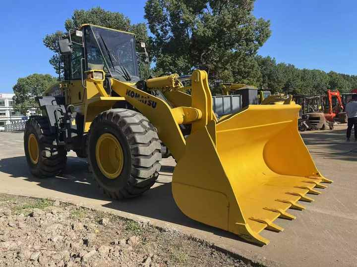 Used komatsu Wa320-5 Wheel Loader Second Hand Machine Popular Brand komatsu Hydraulic Machinery - Wheel loader: picture 3 Used komatsu Wa320-5 Wheel Loader Second Hand Machine Popular Brand komatsu Hydraulic Machinery - Wheel loader: picture 3