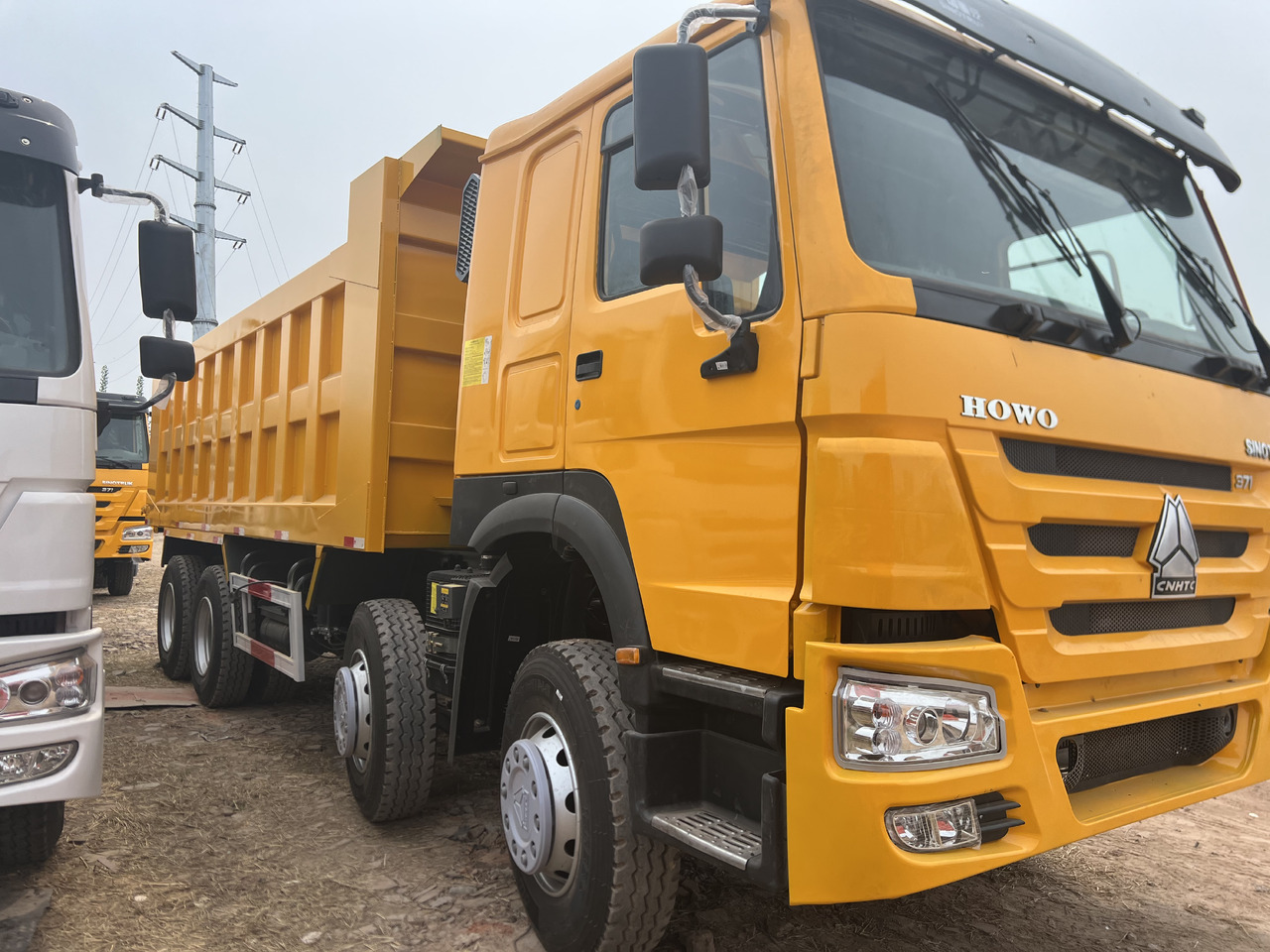 Howo 8*4 - Tipper: picture 1 Howo 8*4 - Tipper: picture 1