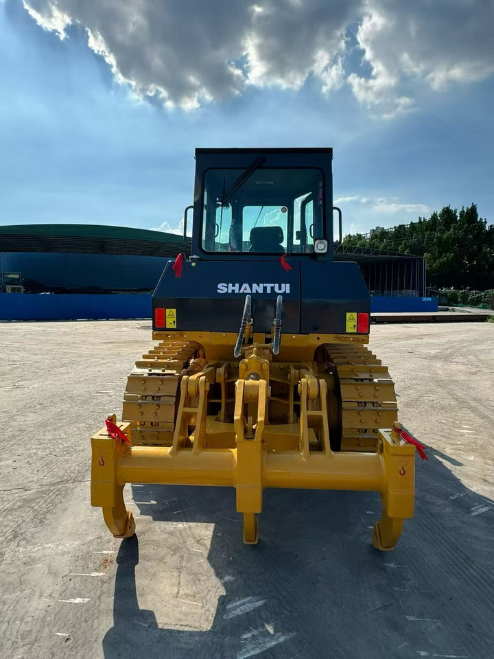 Shantui SD13 - Bulldozer: picture 1 Shantui SD13 - Bulldozer: picture 1