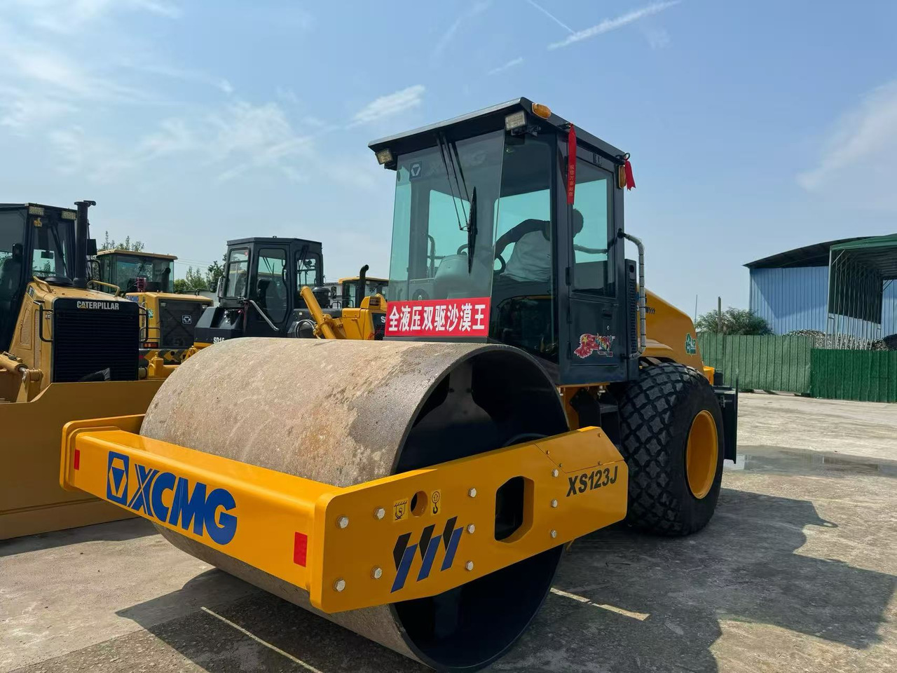 Shantui SD13 - Bulldozer: picture 5 Shantui SD13 - Bulldozer: picture 5