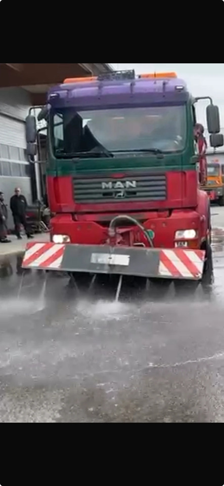 Man Tga За миене на Улици, Нов внос , - Tank truck: picture 2 Man Tga За миене на Улици, Нов внос , - Tank truck: picture 2