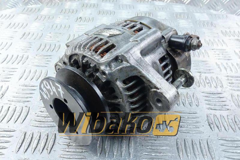 Alternator Denso 600-861-1611 - Alternator for Construction machinery: picture 1 Alternator Denso 600-861-1611 - Alternator for Construction machinery: picture 1