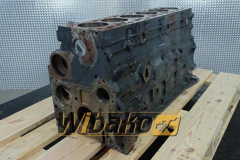 Crankcase Iveco 4896361 - Crankcase for Construction machinery: picture 1 Crankcase Iveco 4896361 - Crankcase for Construction machinery: picture 1